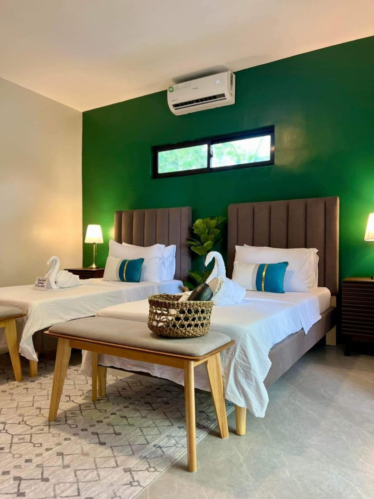 Tambisan Resort San Juan  Luaran gambar